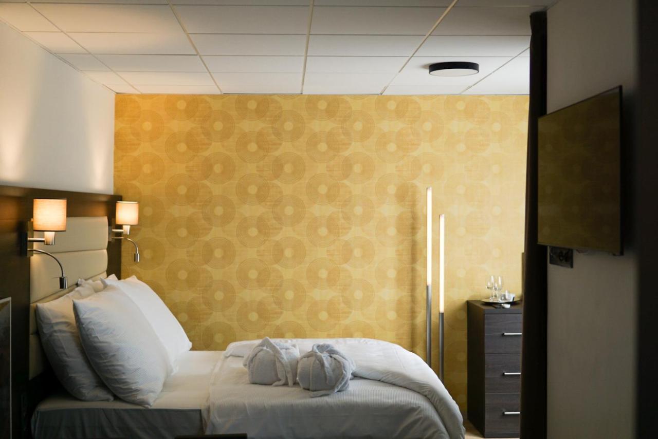 Hotel Slunny Dvur Есеник Экстерьер фото
