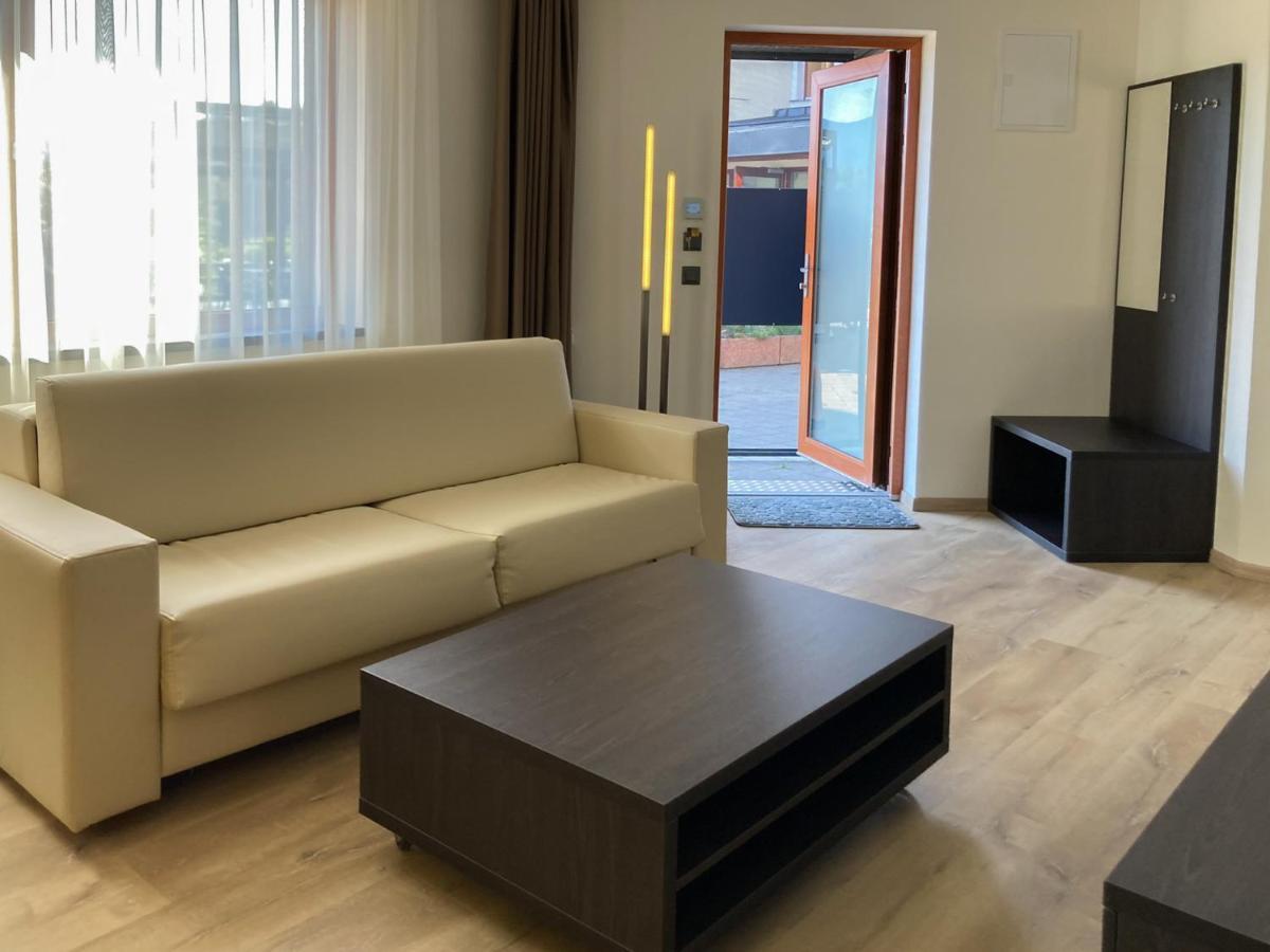 Hotel Slunny Dvur Есеник Экстерьер фото