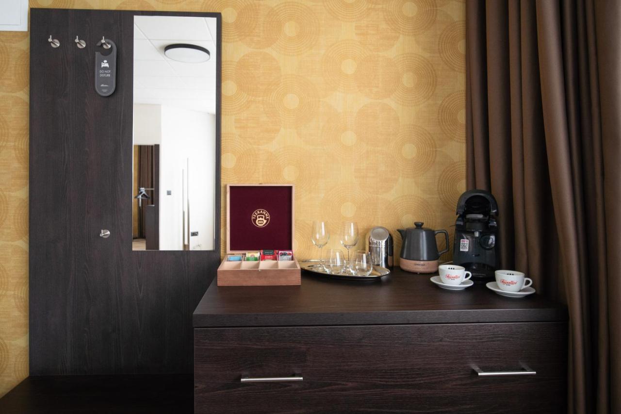 Hotel Slunny Dvur Есеник Экстерьер фото