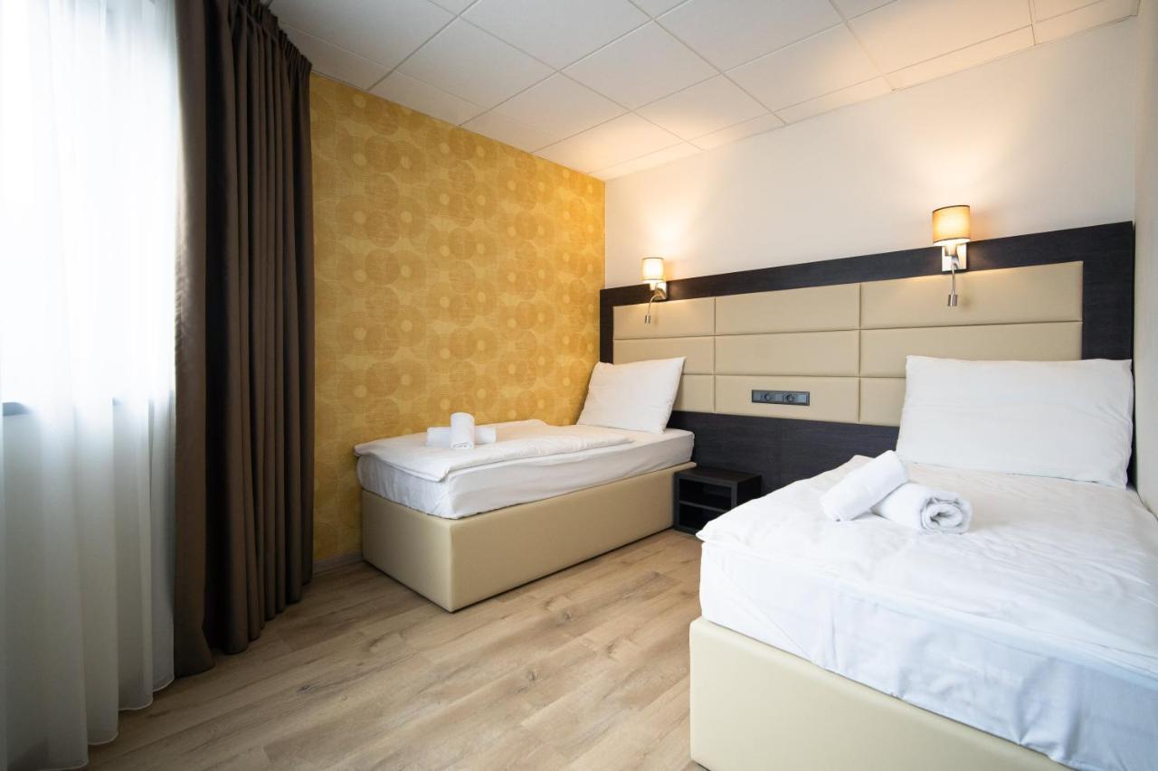 Hotel Slunny Dvur Есеник Экстерьер фото
