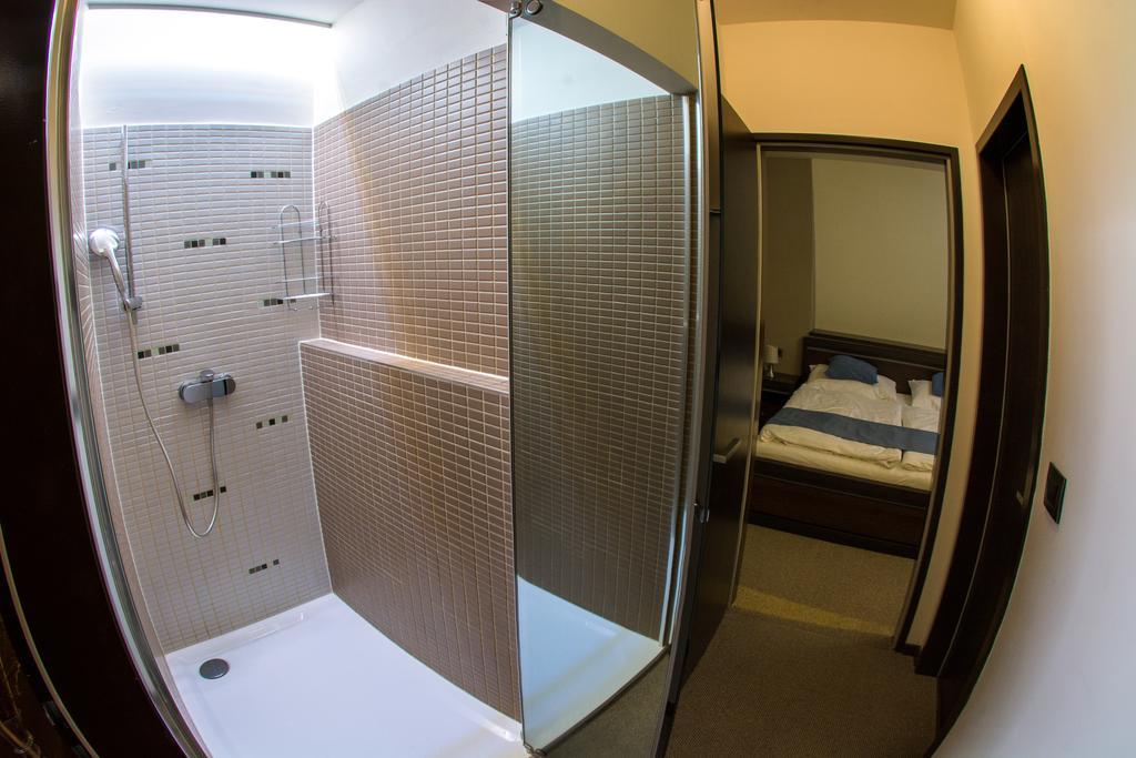 Hotel Slunny Dvur Есеник Экстерьер фото